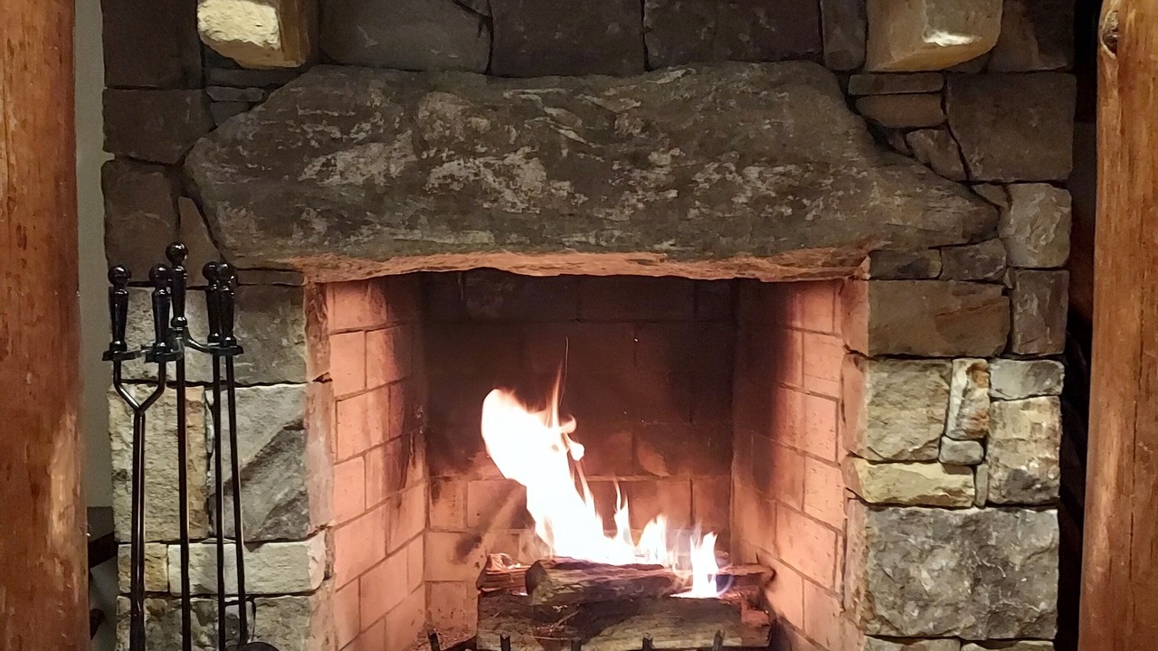 Photo of Livingroom in Cullowhee