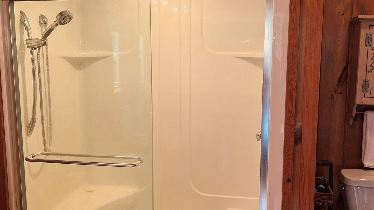 Photo of Bathroom in Manning