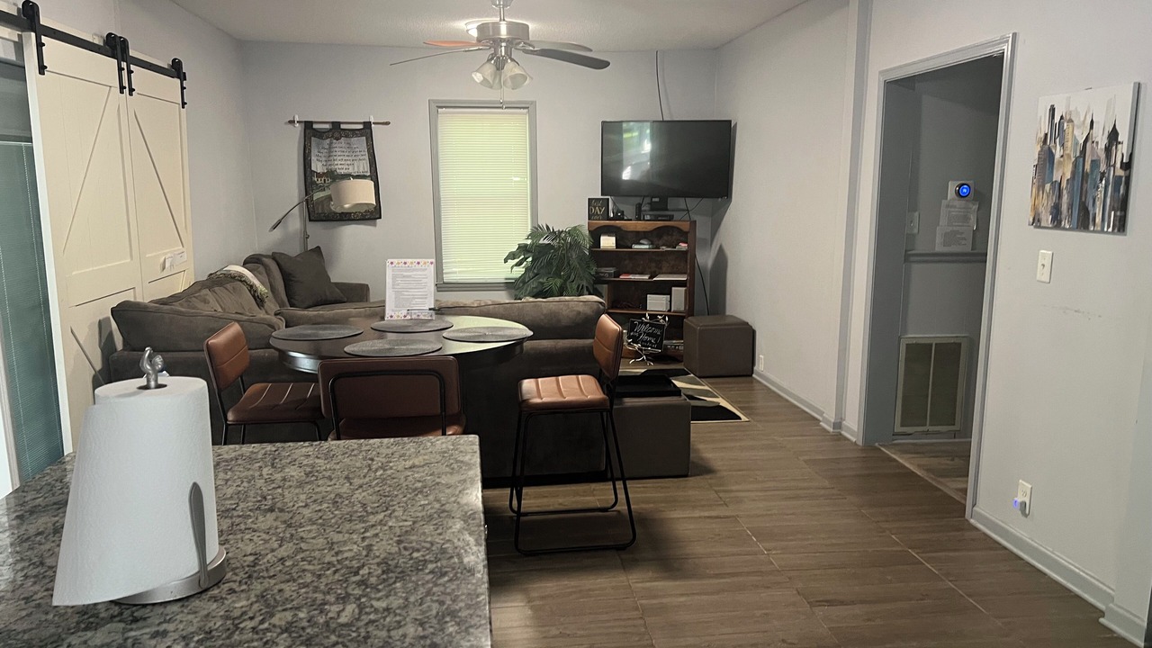 Photo of Livingroom in Greenwood