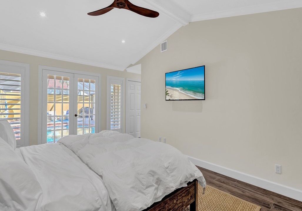 Photo of Bedroom in Indian River Shores