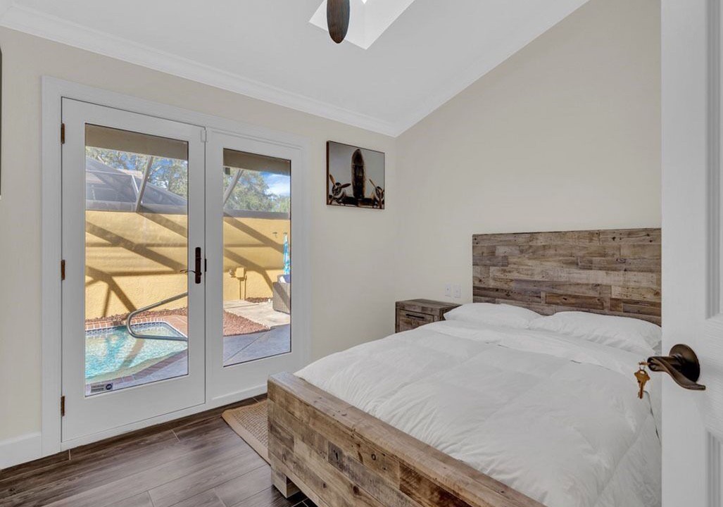 Photo of Bedroom in Indian River Shores