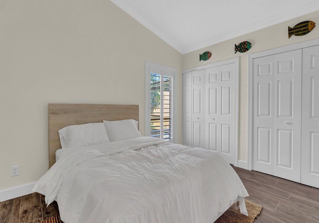 Photo of Bedroom in Indian River Shores