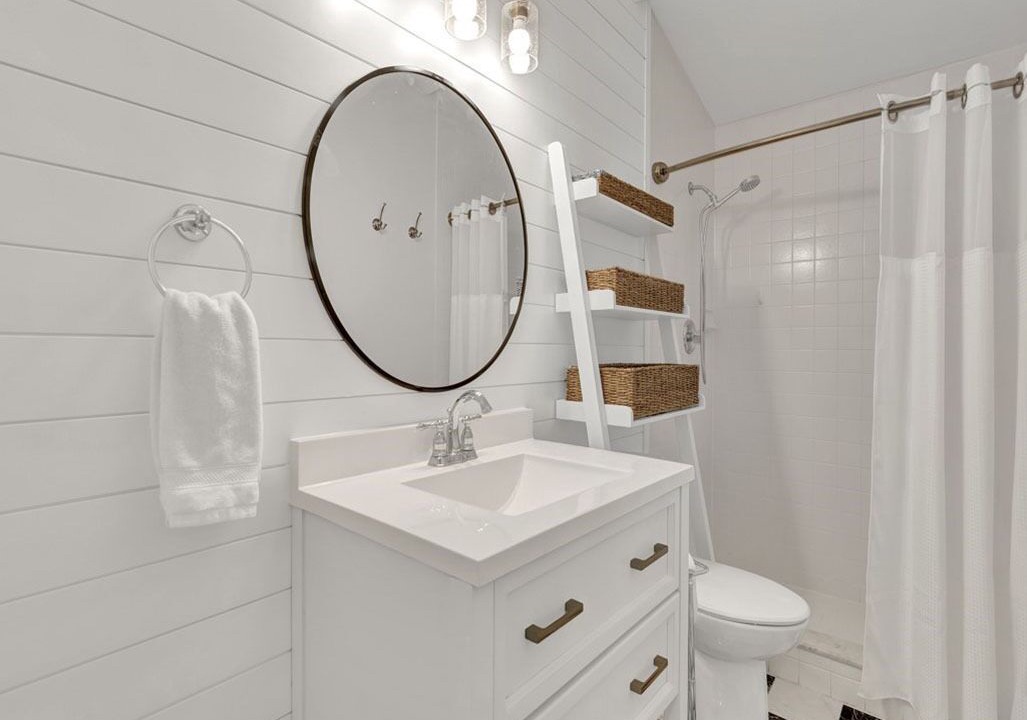 Photo of Bathroom in Indian River Shores
