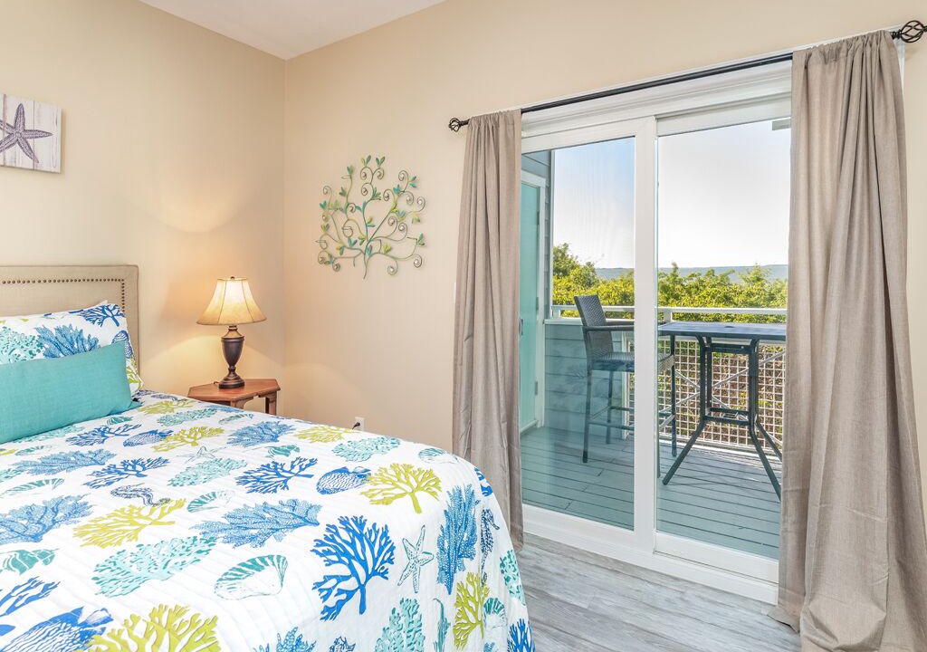 Photo of Bedroom in Tybee Island