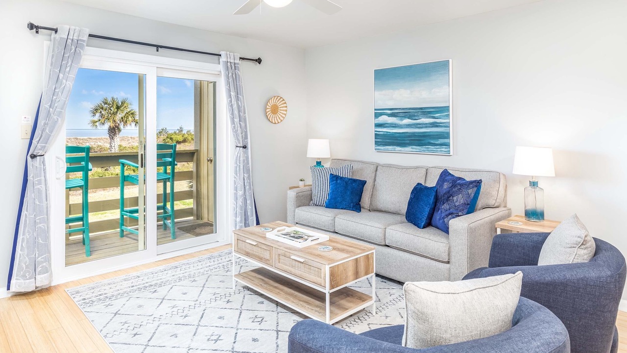 Photo of Livingroom in Tybee Island