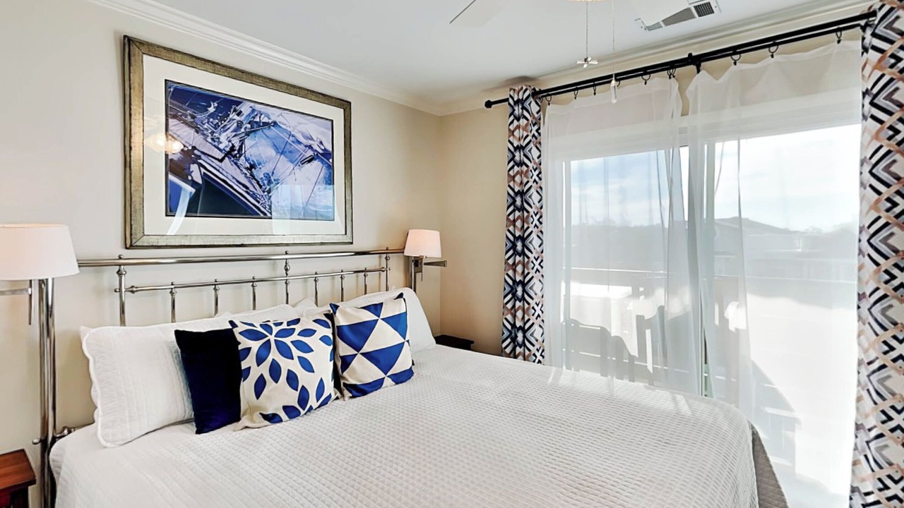 Photo of Bedroom in Tybee Island