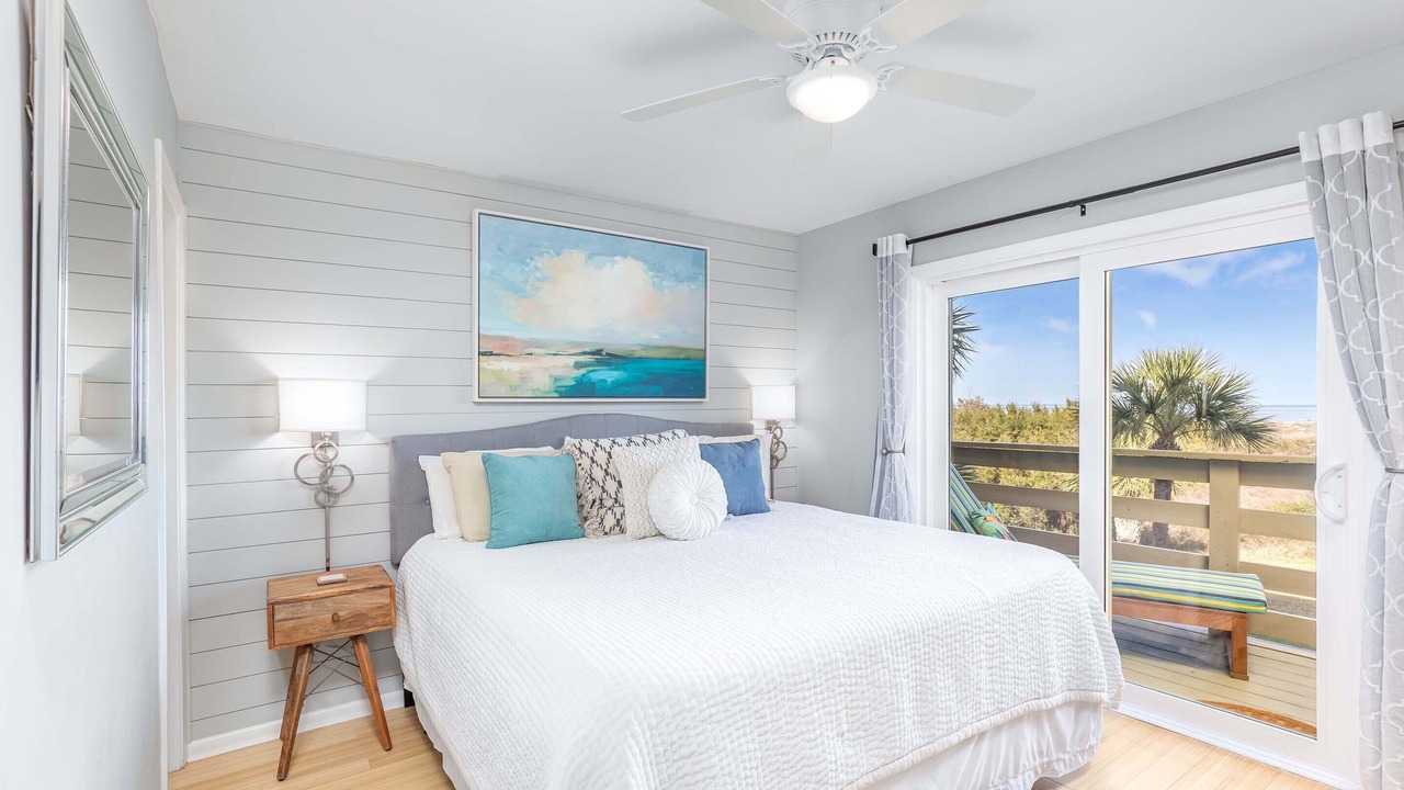 Photo of Bedroom in Tybee Island