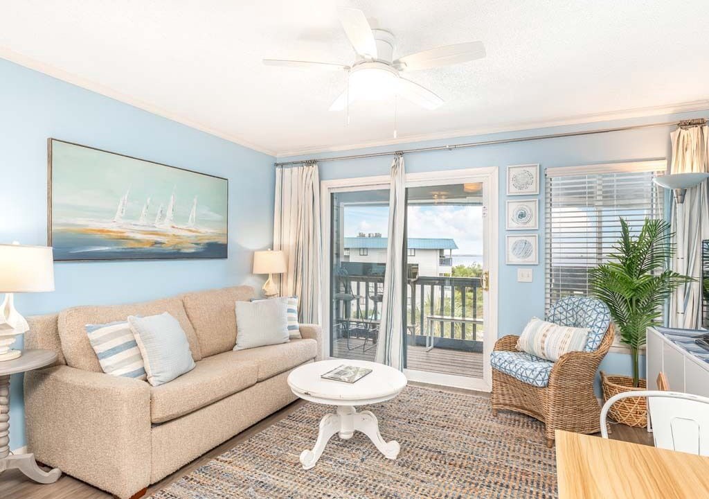 Photo of Livingroom in Tybee Island