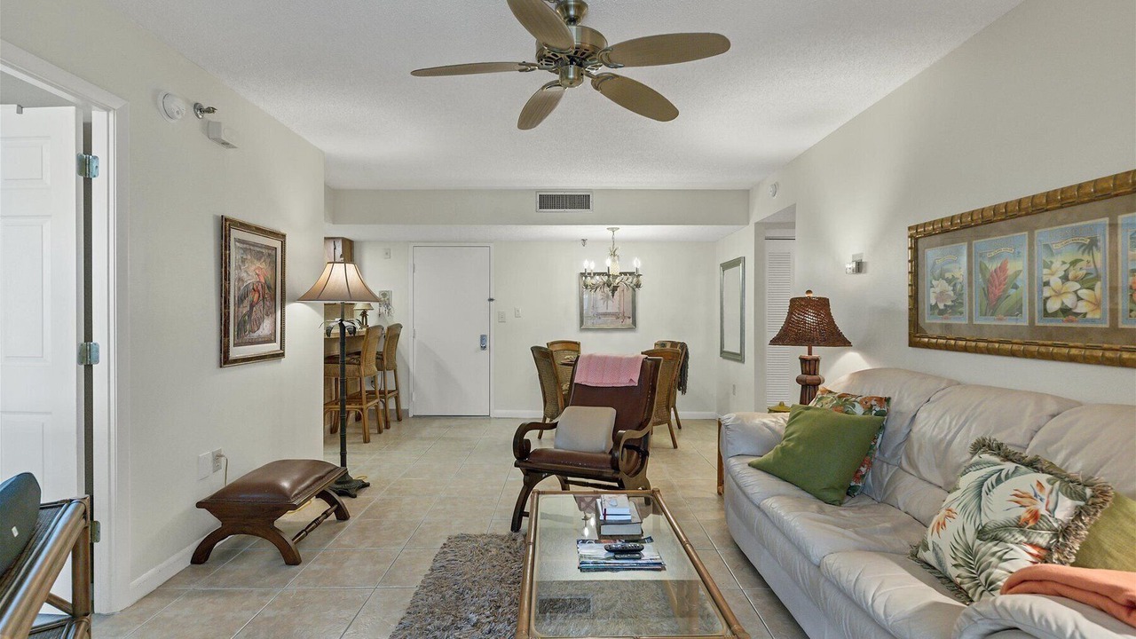 Photo of Livingroom in Port Charlotte