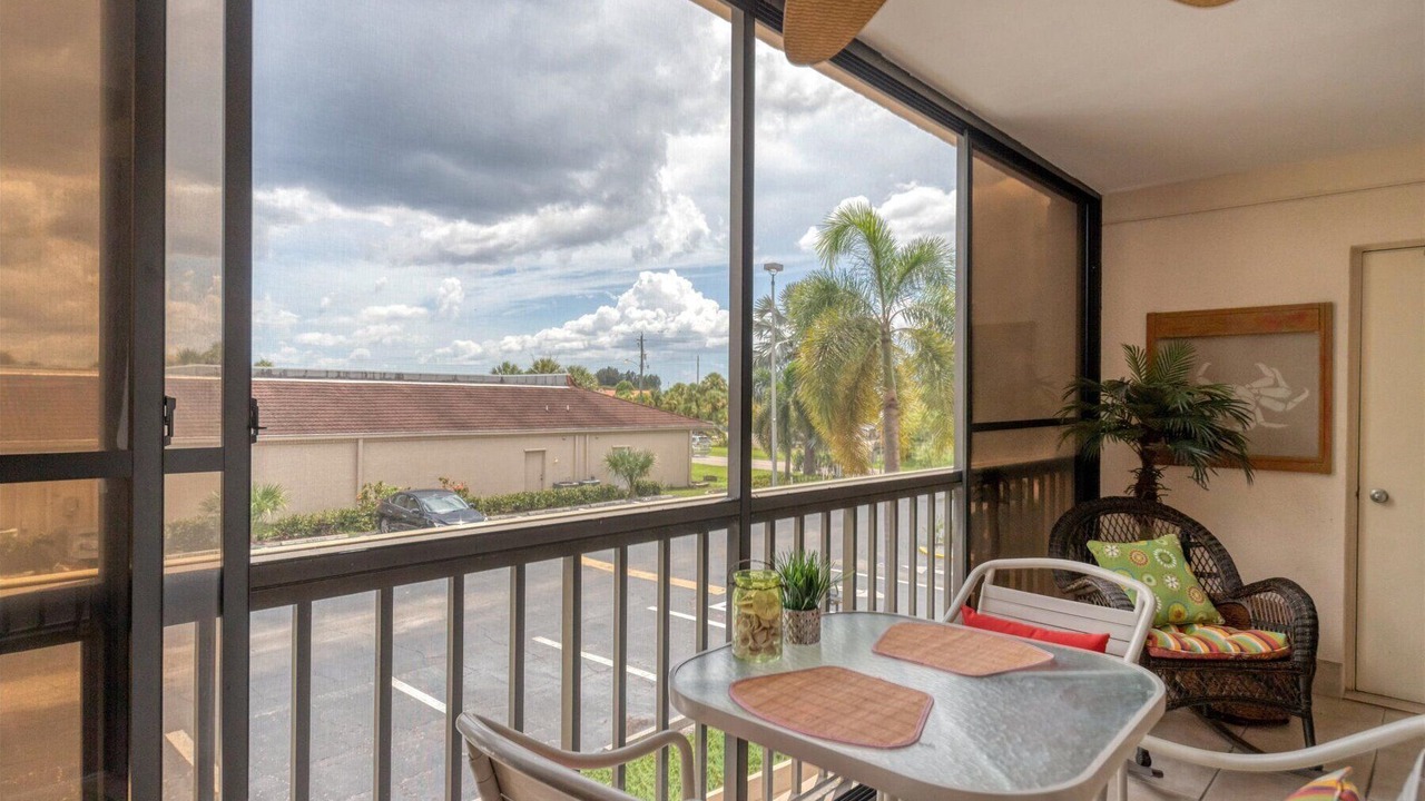 Photo of Patio Balcony in Port Charlotte