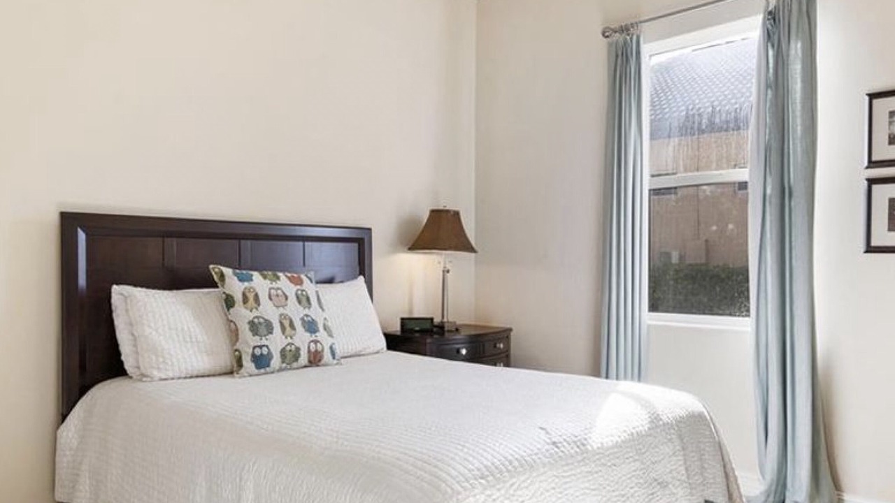 Photo of Bedroom in Naples