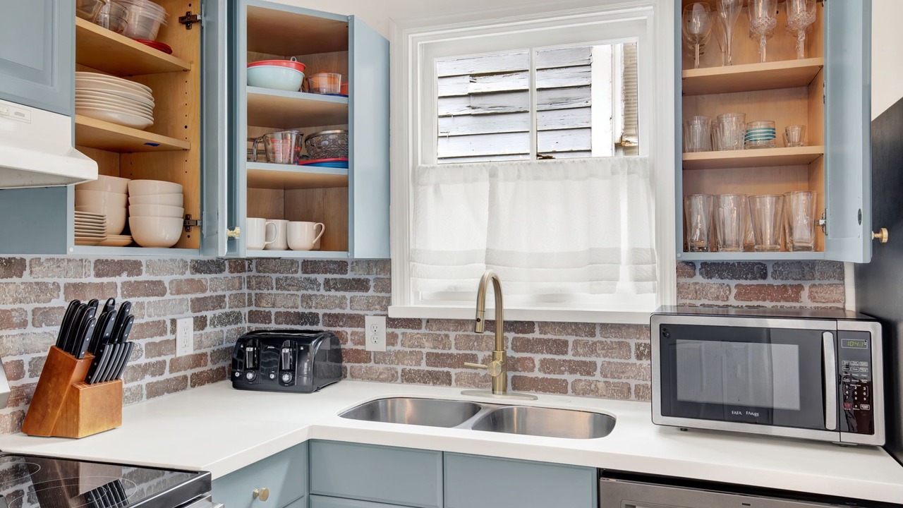 Photo of Kitchen in Beach Institute