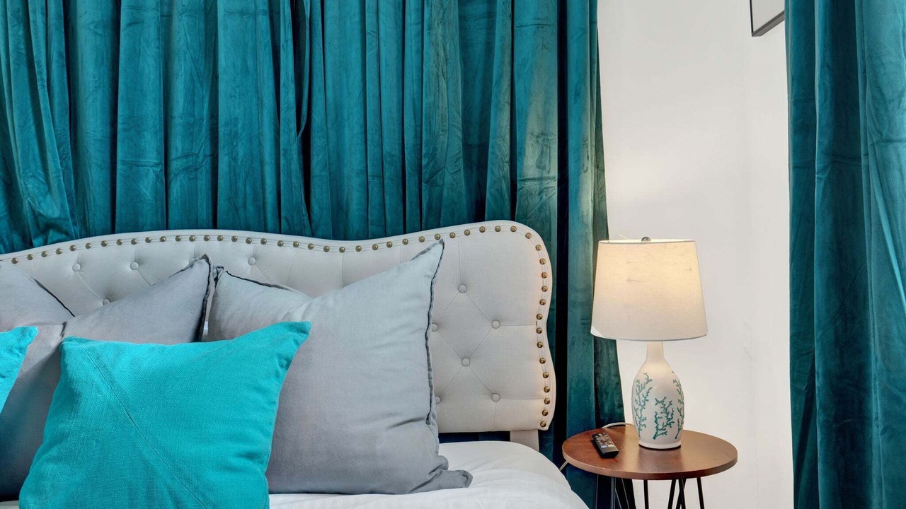 Photo of Bedroom in Beach Institute