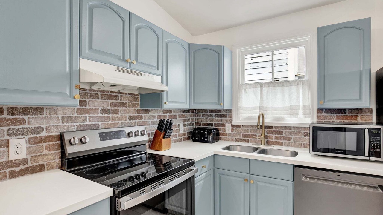 Photo of Kitchen in Beach Institute