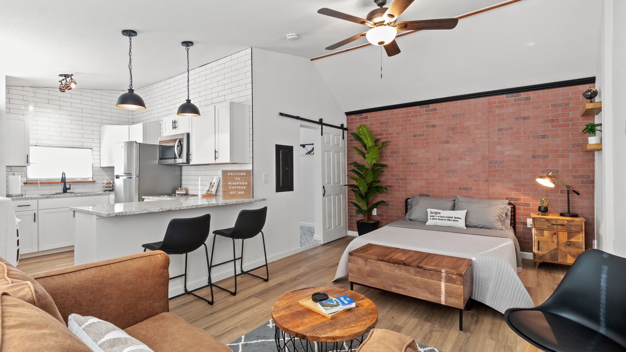 Photo of Livingroom in Riverview