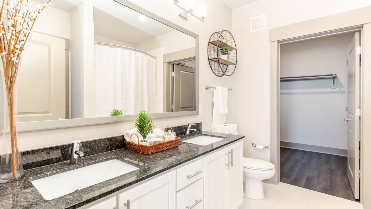 Photo of Bathroom in Summerville