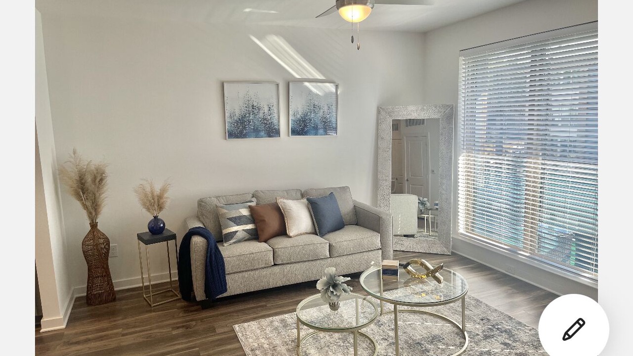 Photo of Livingroom in Summerville