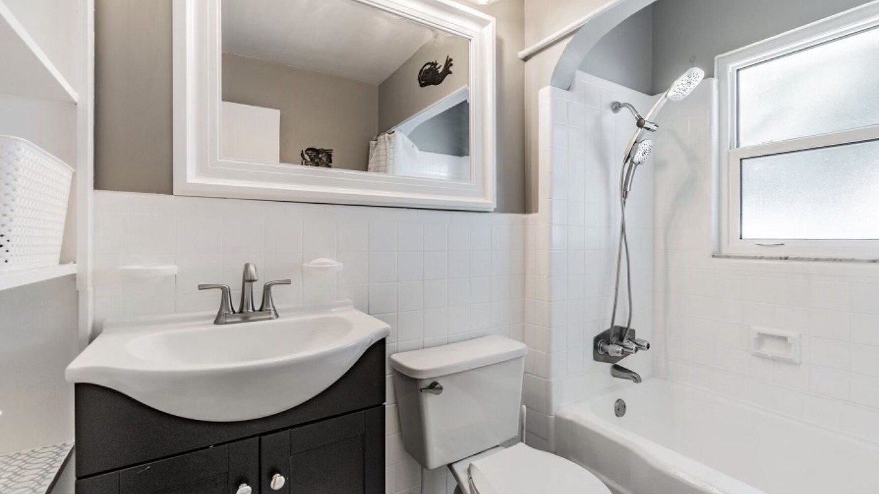 Photo of Bathroom in Shore Acres