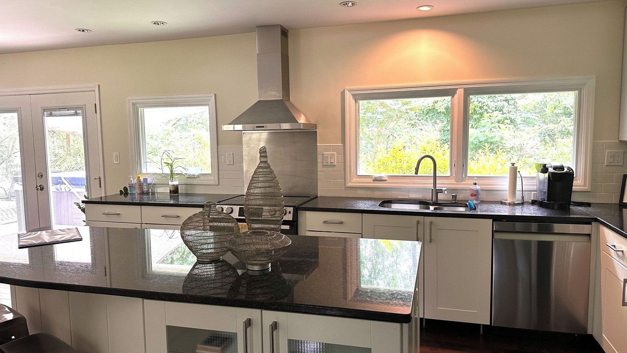 Photo of Kitchen in Talahi Island