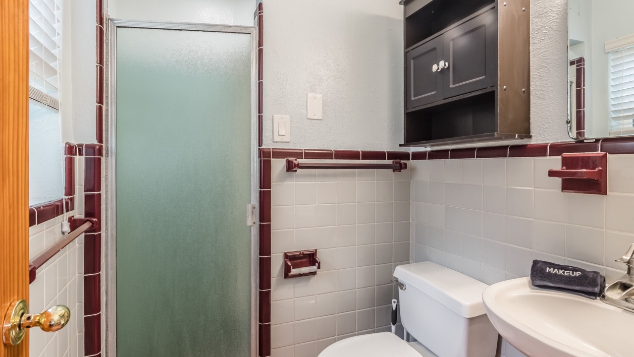 Photo of Bathroom in Fairview Shores