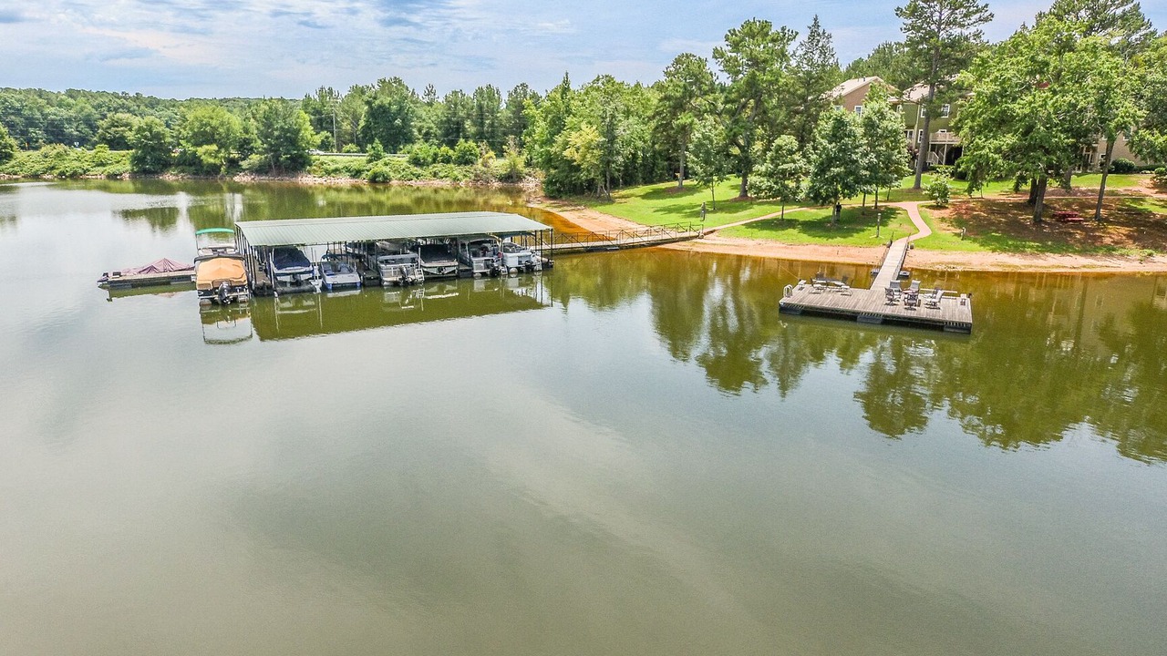 Photo of Outdoor in Hartwell