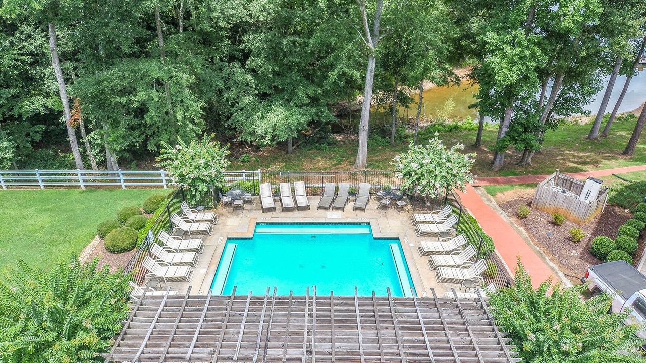 Photo of Outdoor in Hartwell
