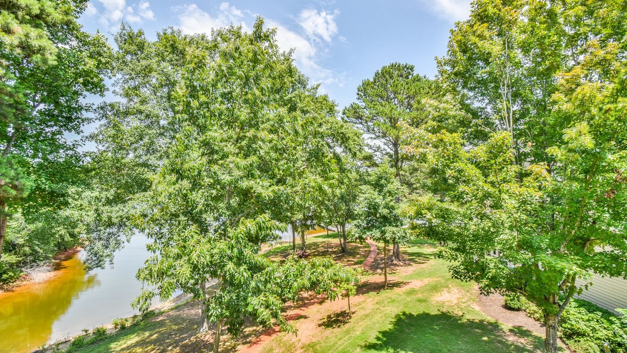Photo of Outdoor in Hartwell