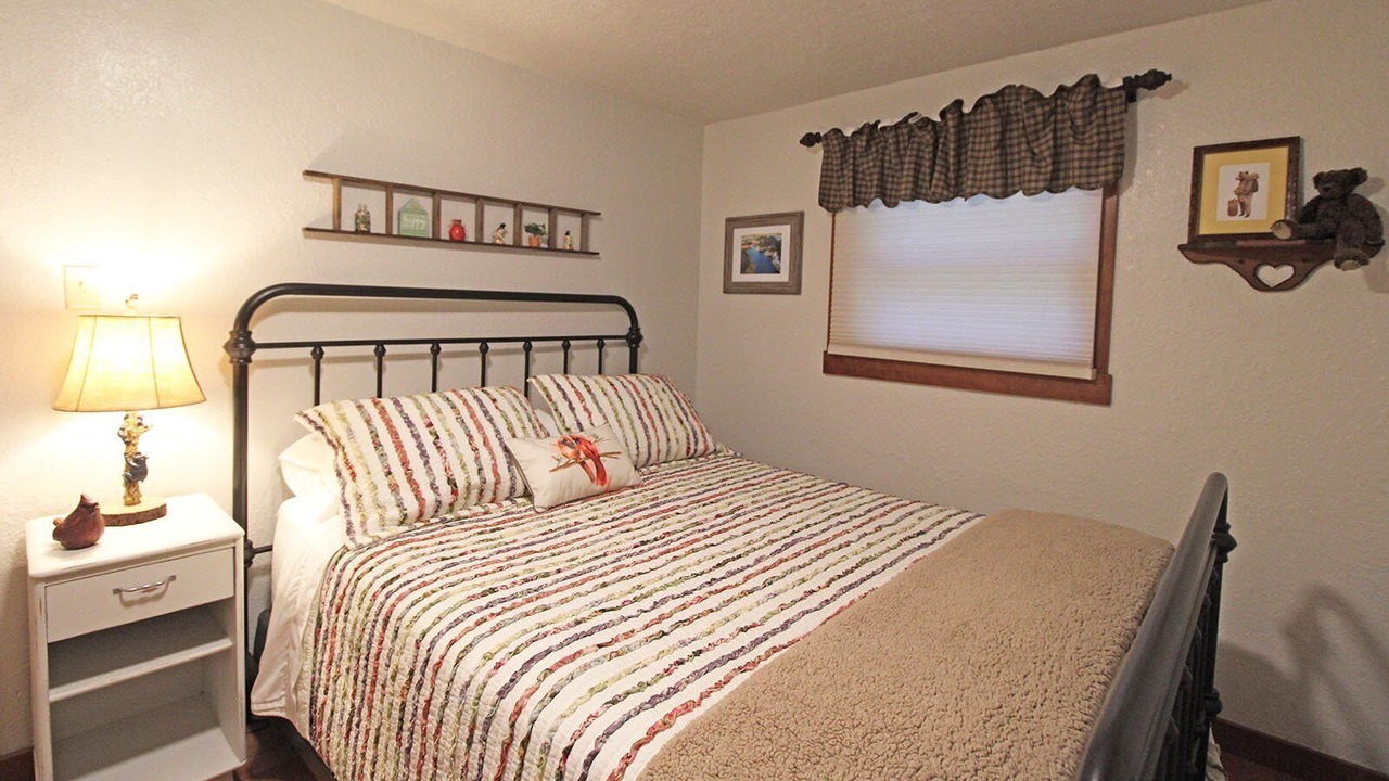 Photo of Bedroom in Almond