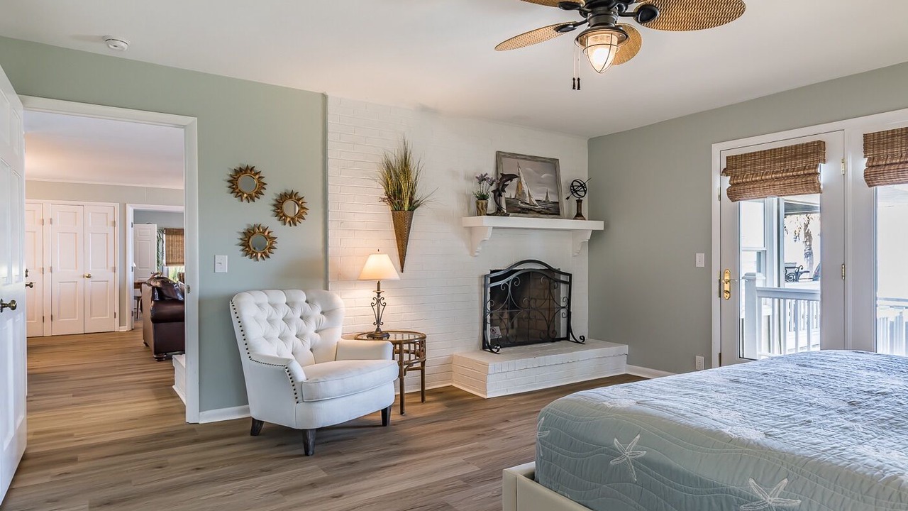 Photo of Bedroom in Saint Helena Island