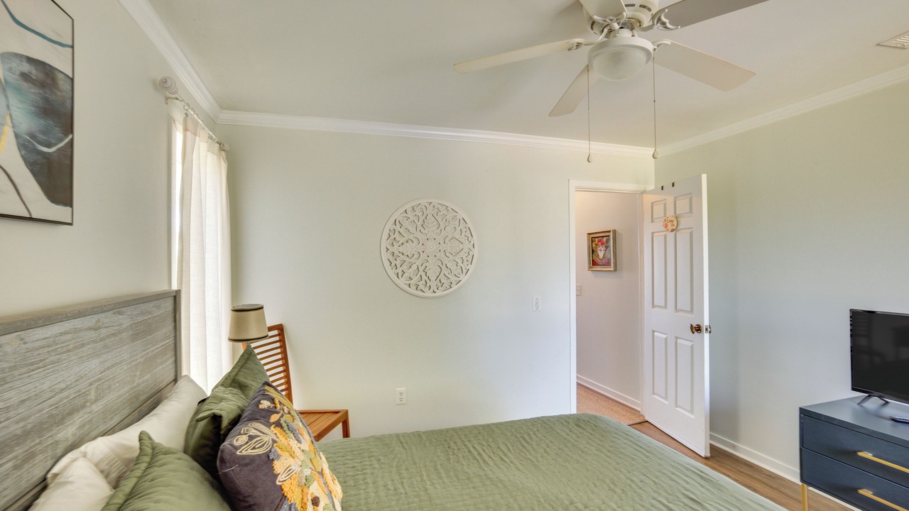 Photo of Bedroom in Oceanmarsh Subdivision