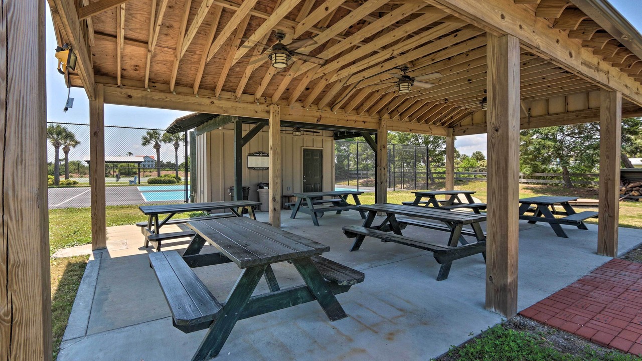 Photo of Outdoor in Oceanmarsh Subdivision