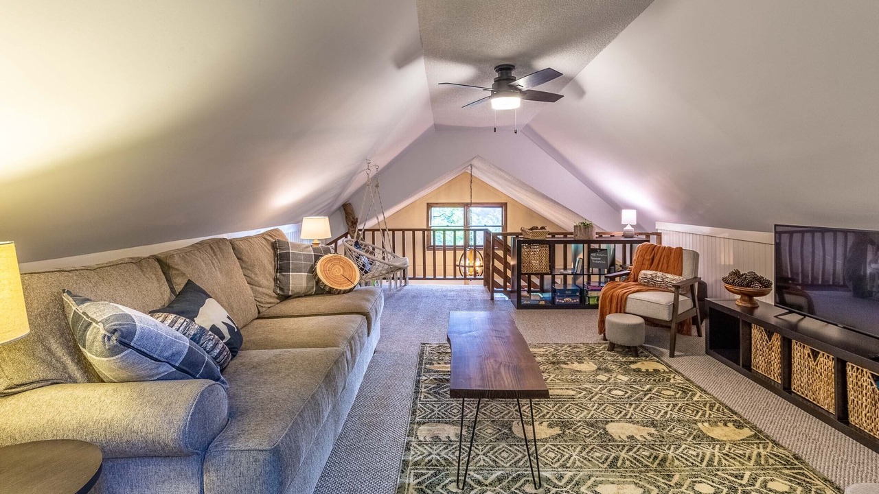 Photo of Livingroom in Cashiers