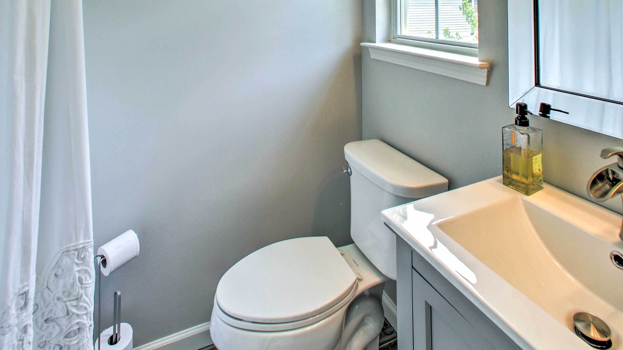 Photo of Bathroom in Central