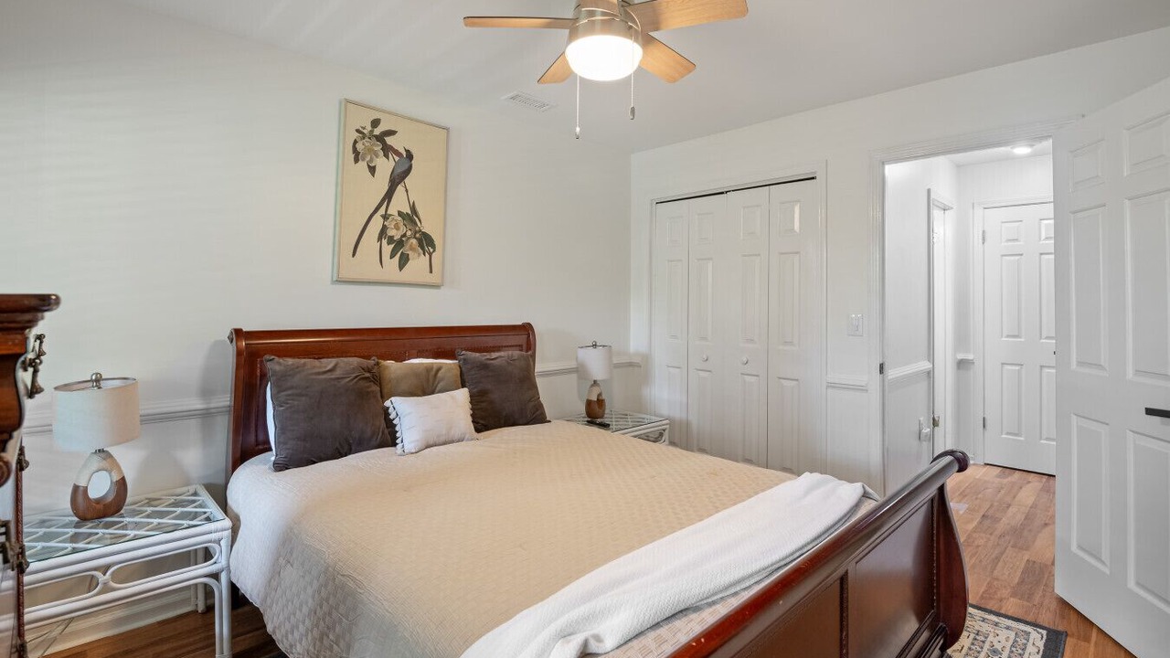 Photo of Bedroom in Leesville