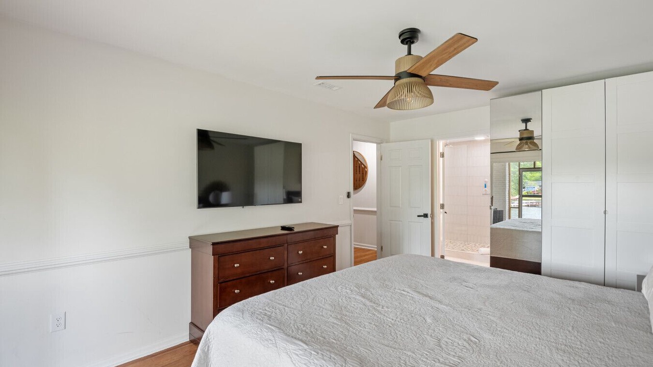 Photo of Bedroom in Leesville