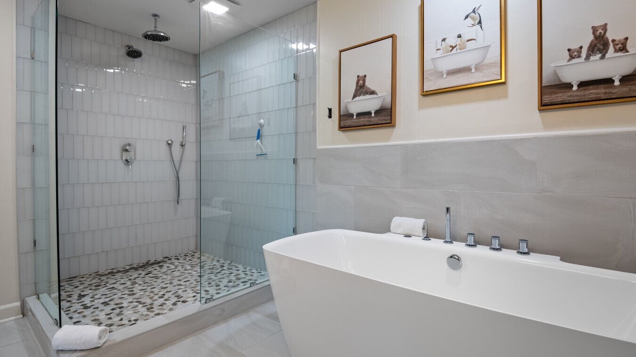 Photo of Bathroom in Leesville