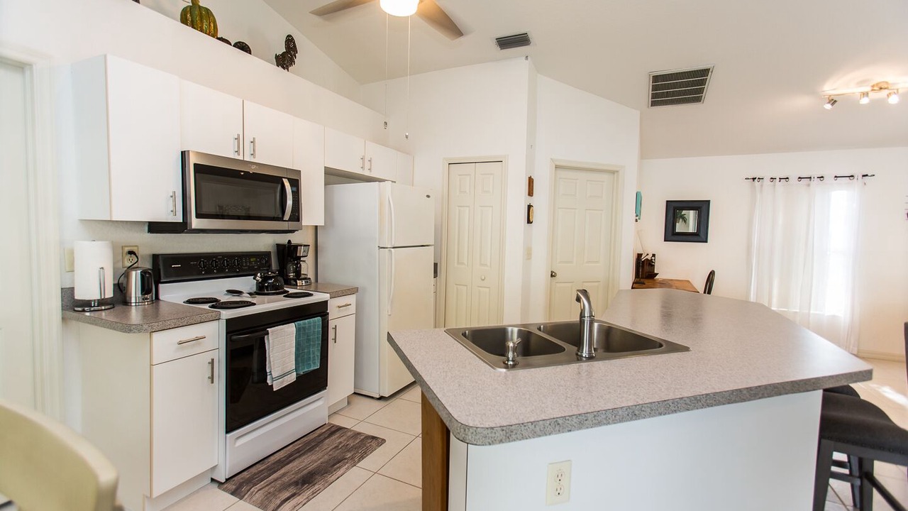 Photo of Kitchen in Mariner