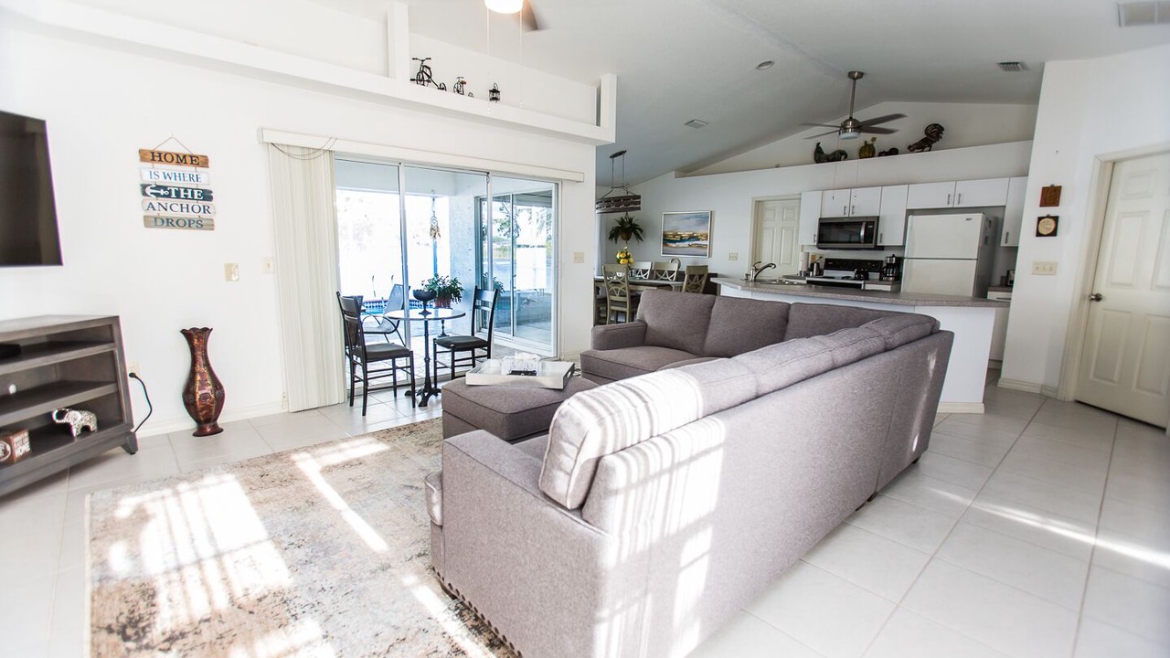 Photo of Livingroom in Mariner