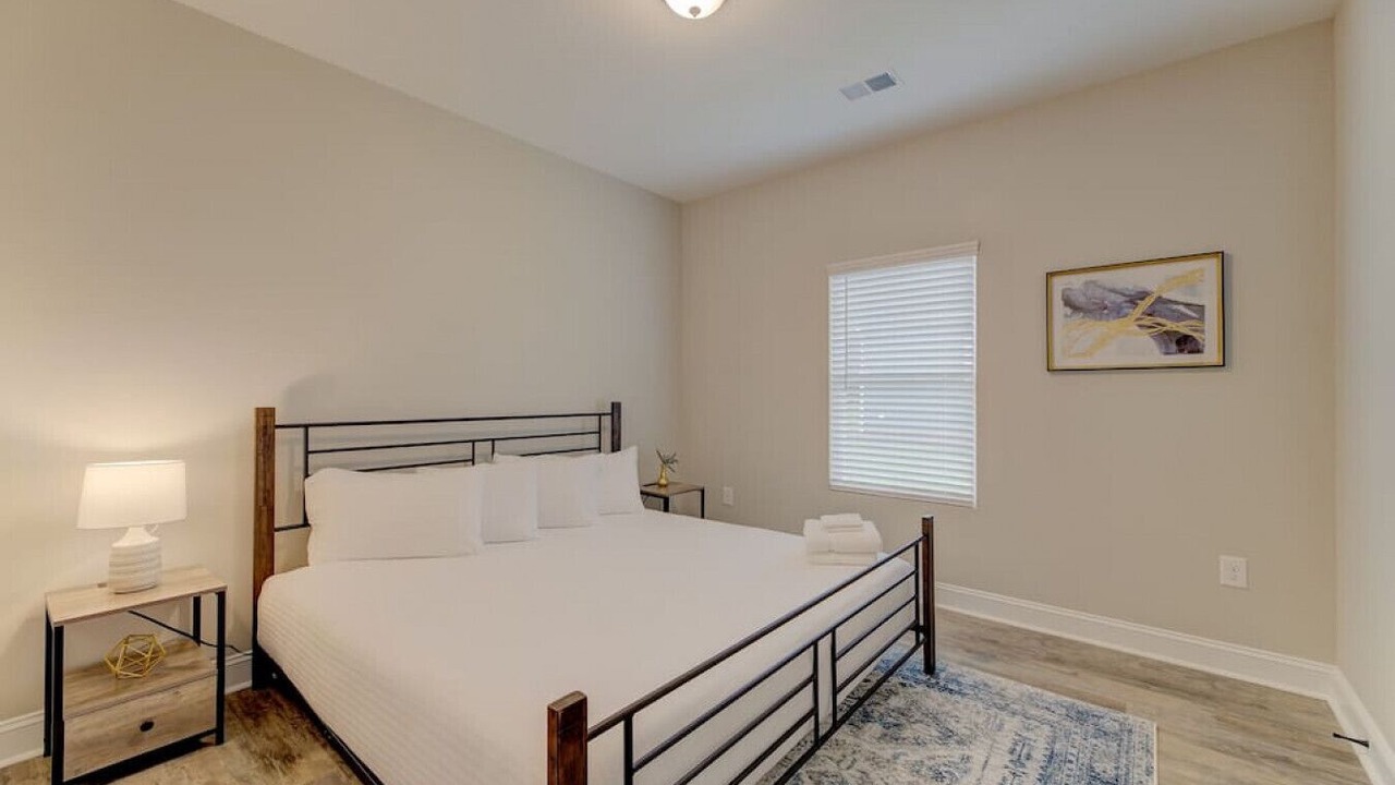Photo of Bedroom in Cayce