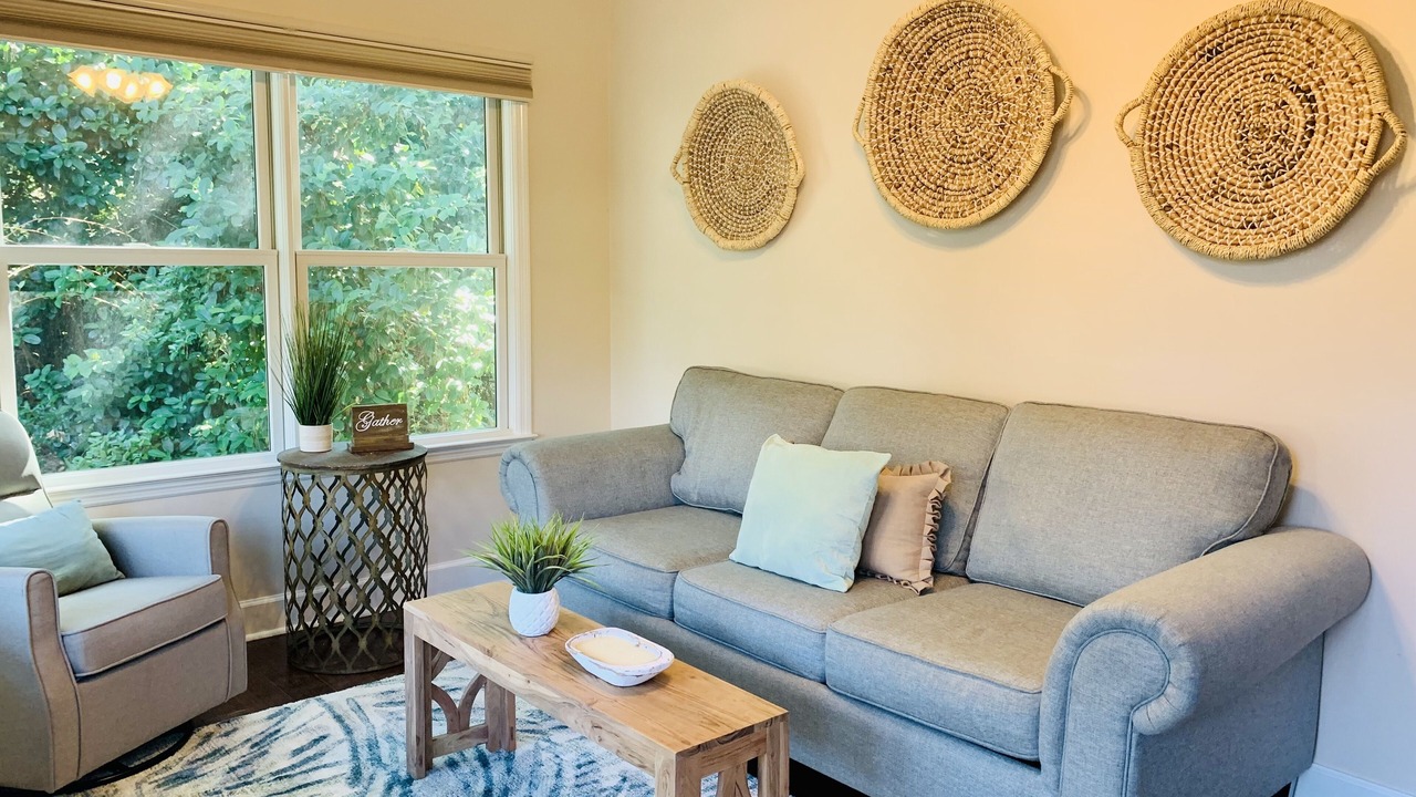 Photo of Livingroom in Port Royal Landing