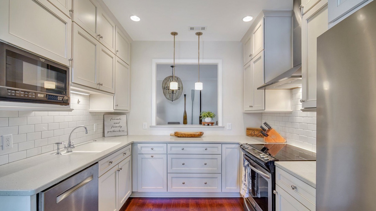 Photo of Kitchen in Port Royal Landing