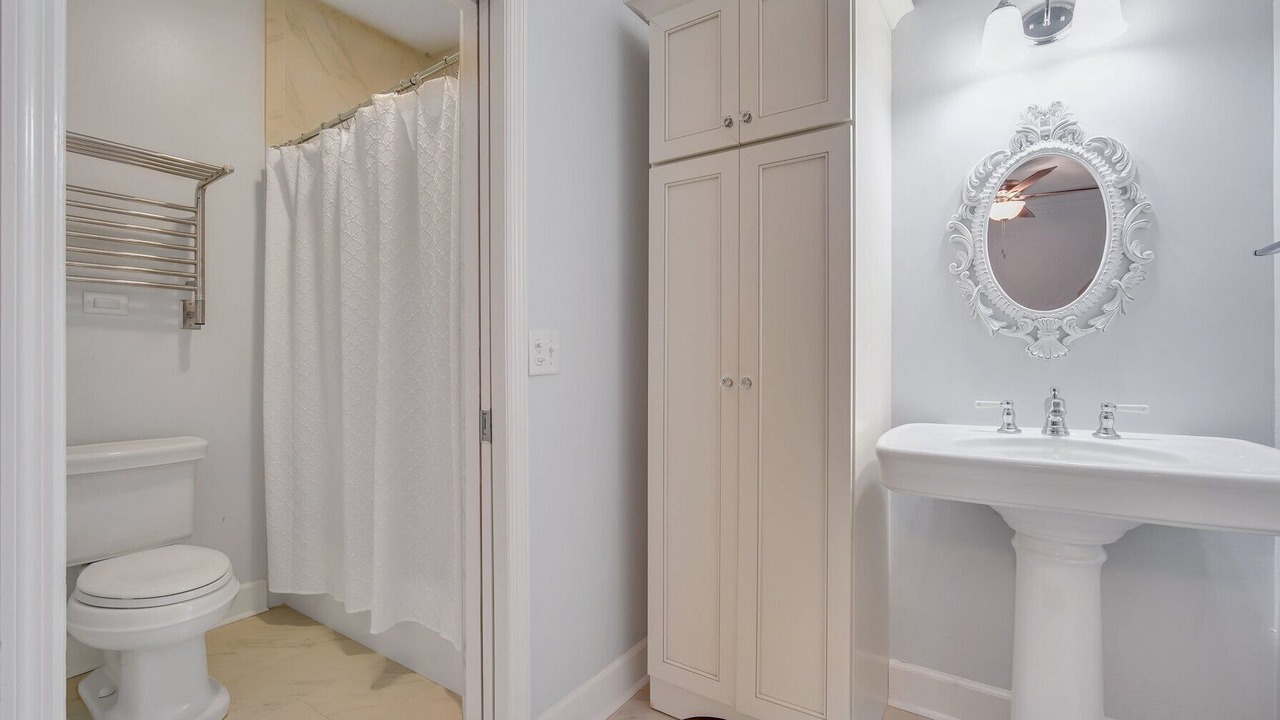 Photo of Bathroom in Port Royal Landing