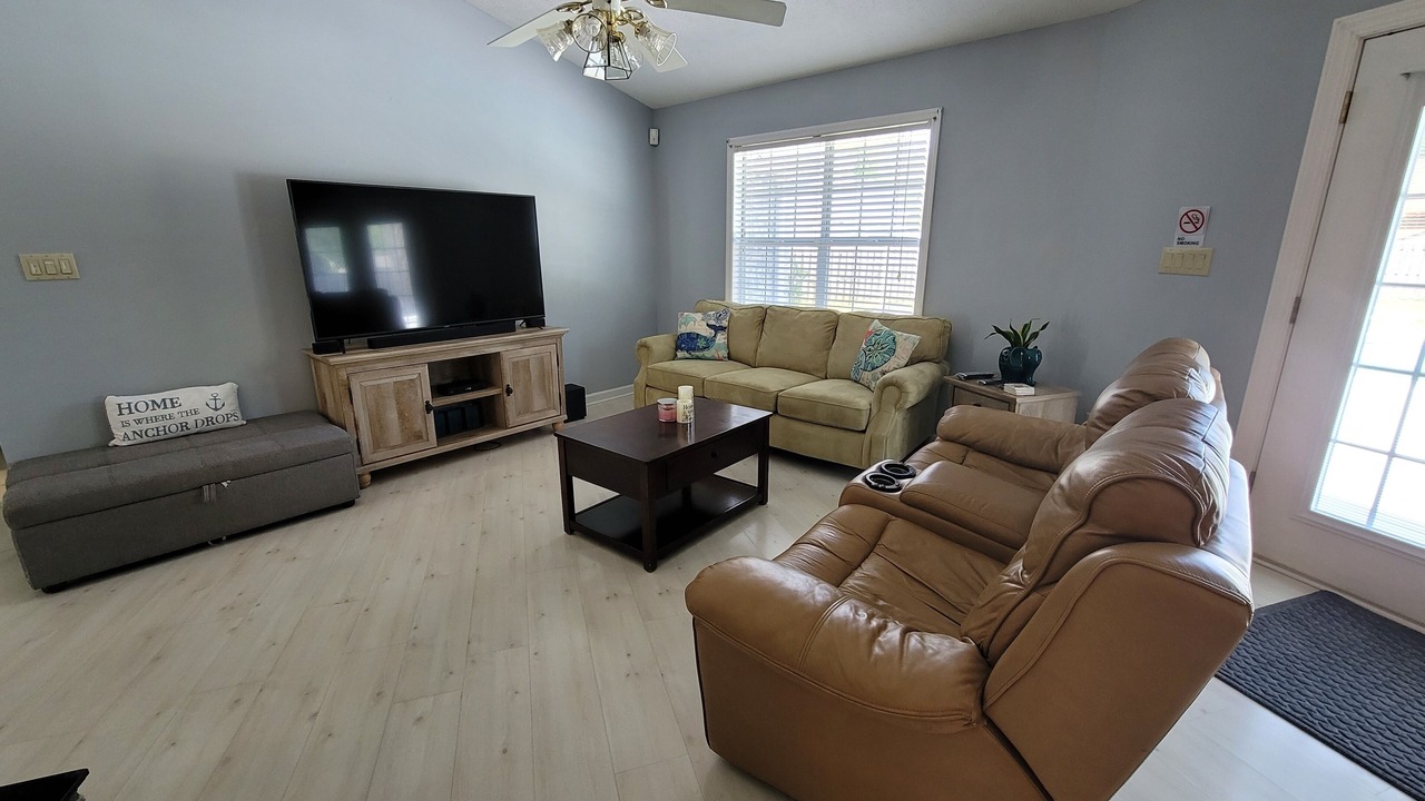 Photo of Livingroom in Socastee