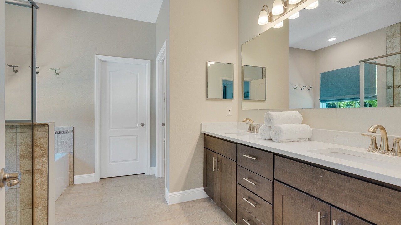 Photo of Bathroom in Melbourne Beach