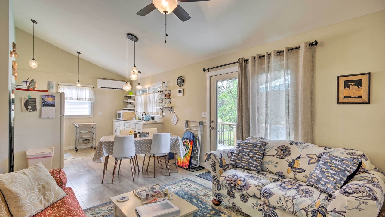 Photo of Livingroom in Chapin