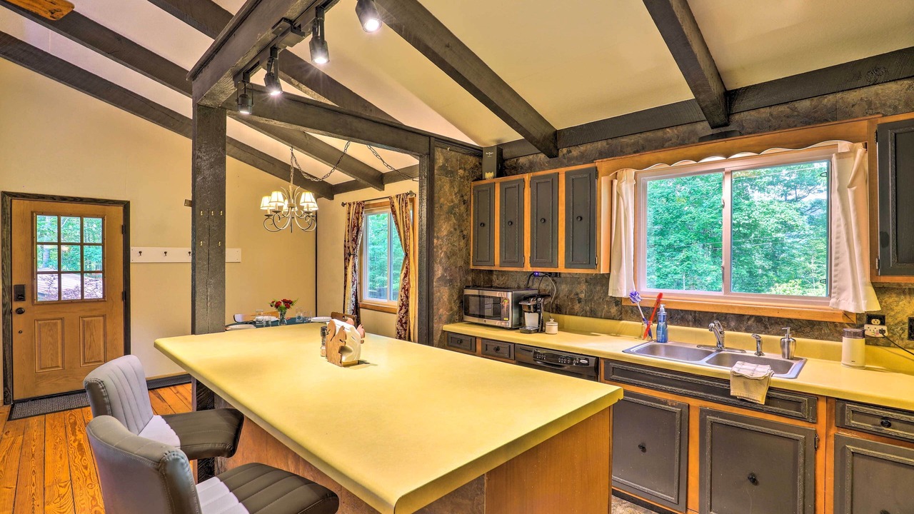 Photo of Kitchen in Glenville