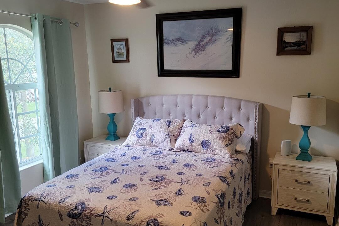 Photo of Bedroom in Riverview