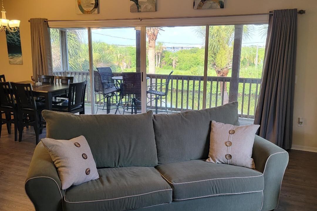 Photo of Livingroom in Riverview