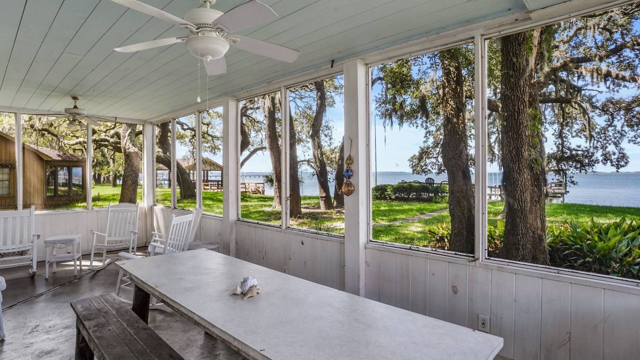 Photo of Others in Saint Helena Island