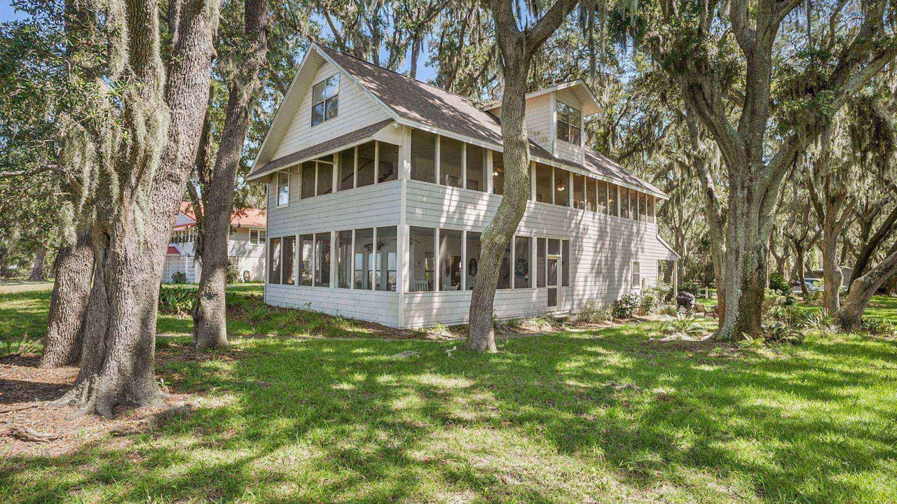 Photo of Others in Saint Helena Island